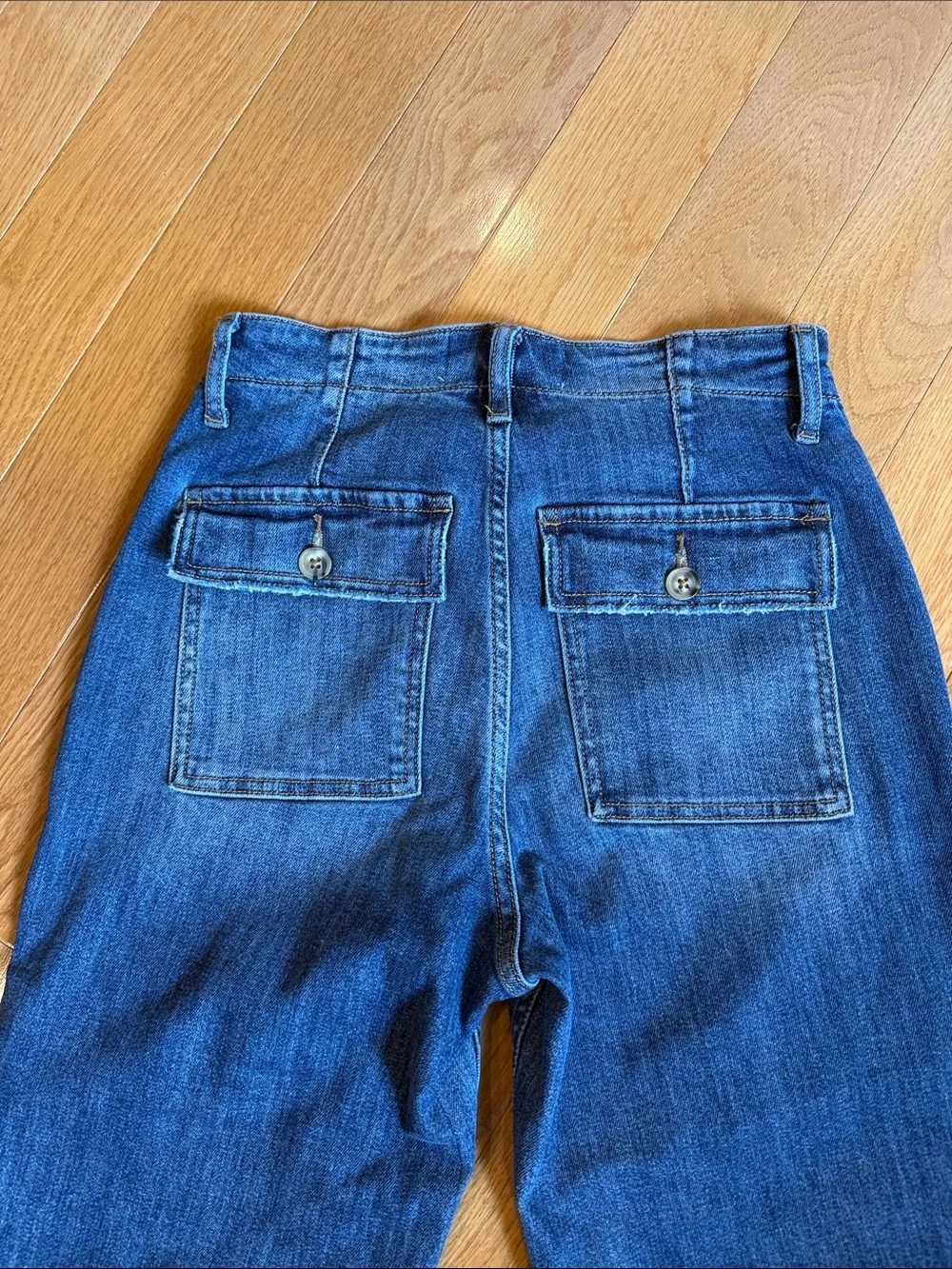 Lovervet Straight-Leg Blue Denim Jeans